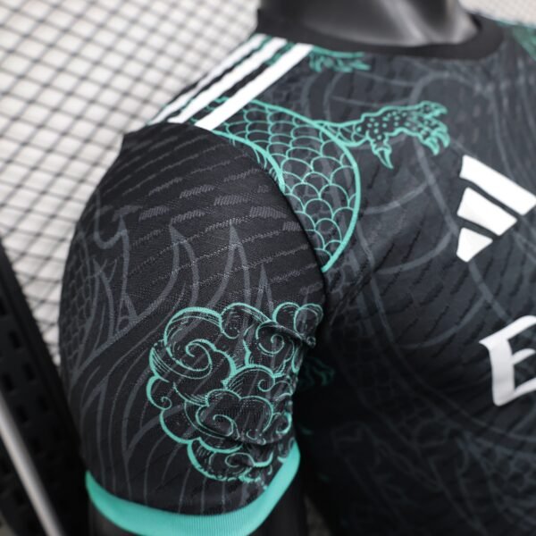 Real Madrid(camisa de jogador) - Image 5