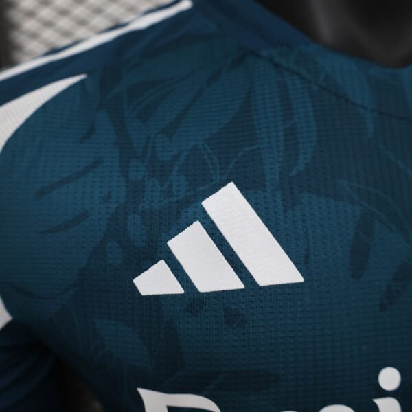 Real Madrid(camisa de jogador) - Image 5