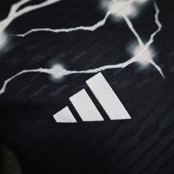 Real Madrid(camisa de jogador) - Image 5
