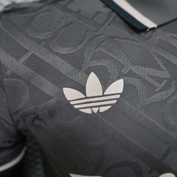 Real Madrid(camisa de jogador) - Image 5