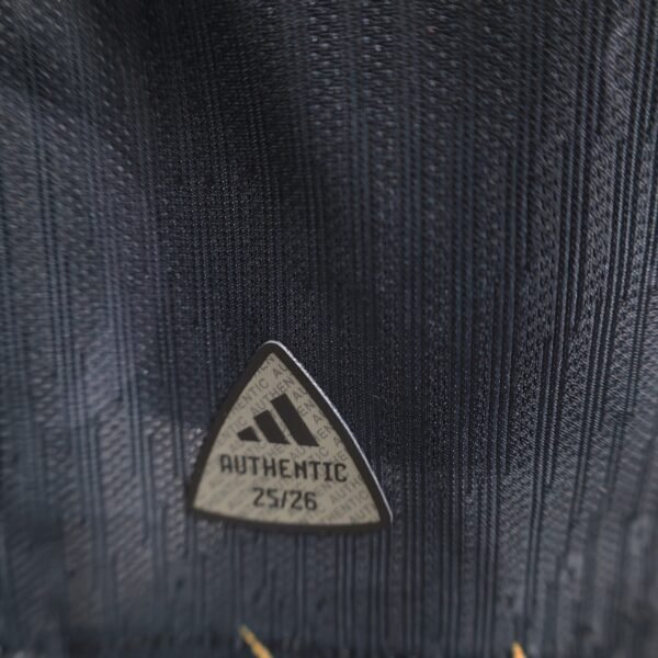 Liverpool(camisa de jogador) - Image 9
