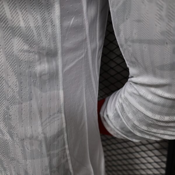 Liverpool(camisa de jogador) - Image 8