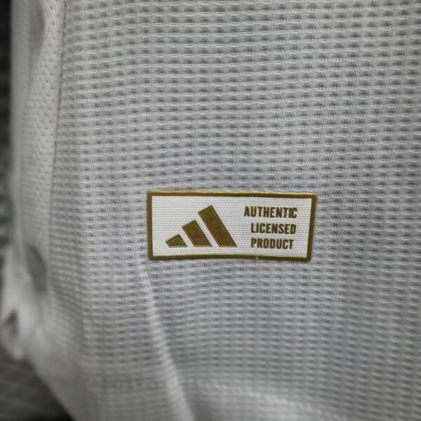 Aston Villa (camisa de jogador) - Image 8